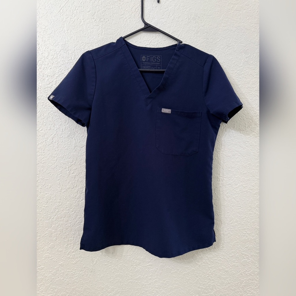 Figs Catarina One Pocket Scrub Top - XS